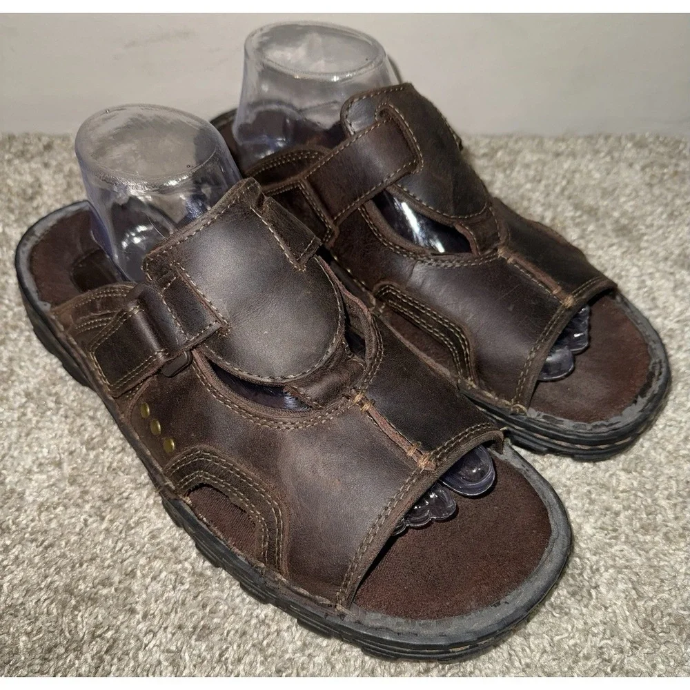 Skechers SN 61466 Men's Size 10 Brown Leather Fisherman Sandals Slip On Y2K